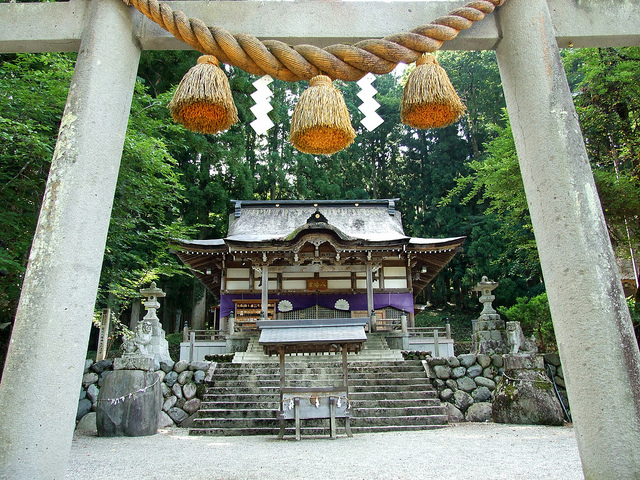 白川八幡神社 - 岐阜県大野郡白川村荻町